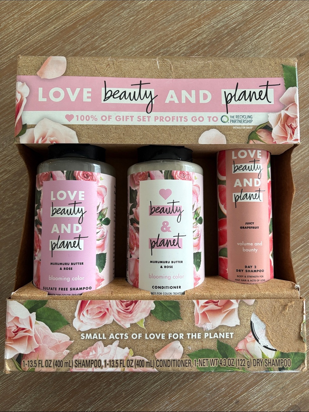 New Love Beauty& Planet  Color Shampoo + Conditioner + Dry Shampoo Gift Set